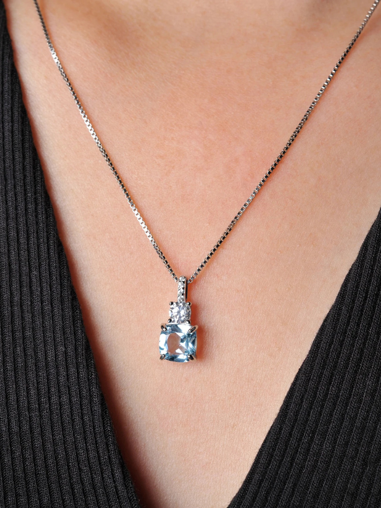 Collier Diamant Bleu femme