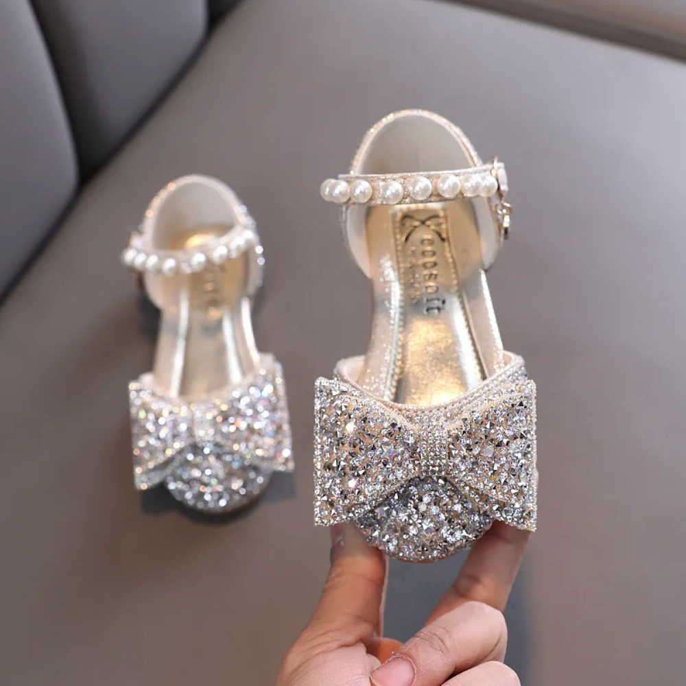 Déguisements Pour Enfants Qanye 6 Pièces Set Accessoires Princesse Sirène Pour Filles - Couronne, Colliers, Bracelets, Boucles D'Oreilles Et Bague Déguisements Pour Enfants Qanye 6 Pièces Set Accessoires Princesse Sirène Pour Filles - Couronne, Colliers, Bracelets, Boucles D'Oreilles Et Bague