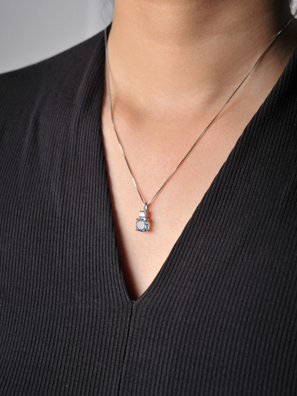 Collier Diamant Bleu argent