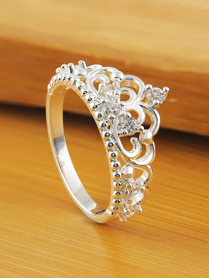 bague forme couronne