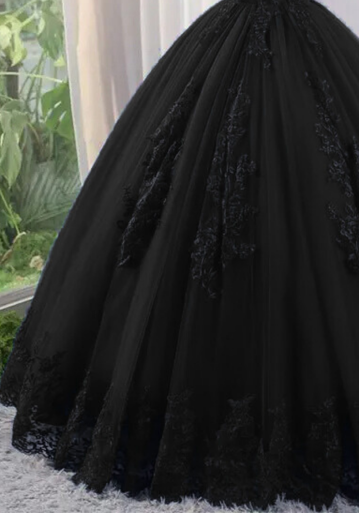 Robe Princesse Noire Femme pas cher