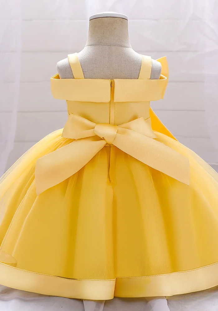 Robe Princesse Satin Jaune Bébé pas cher