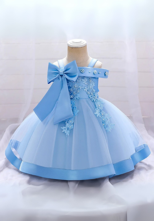 Robe Princesse Satin Bleu Ciel Bébé